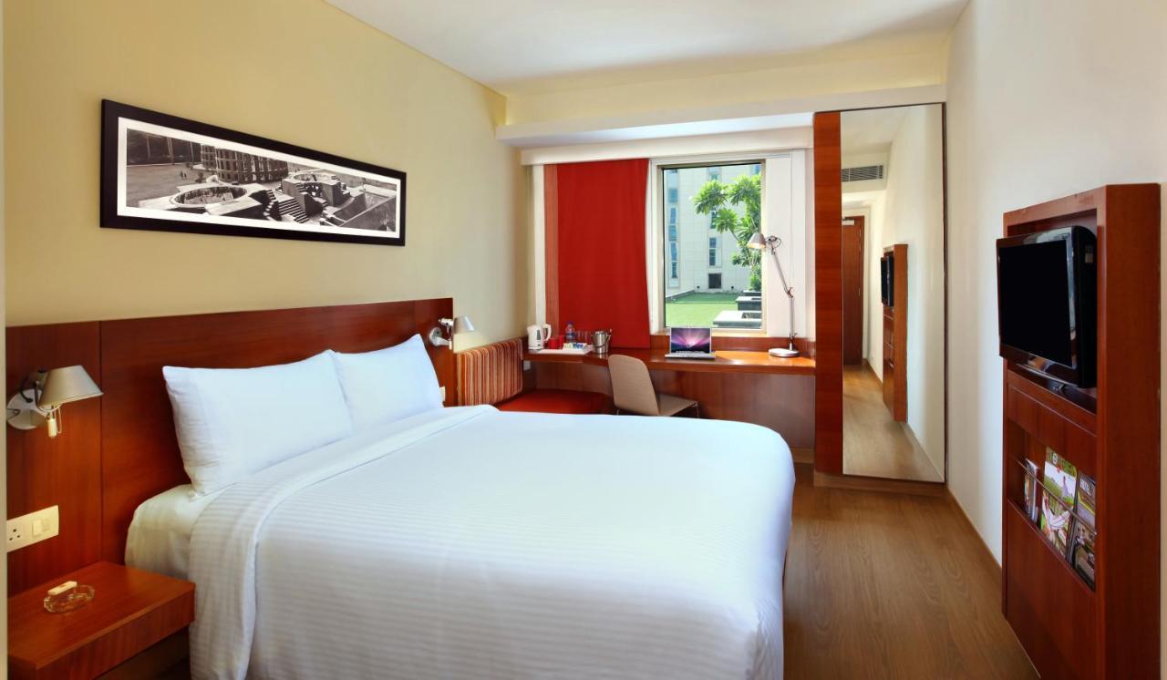 Ibis Kochi City Centre - An Accor Brand Exterior photo