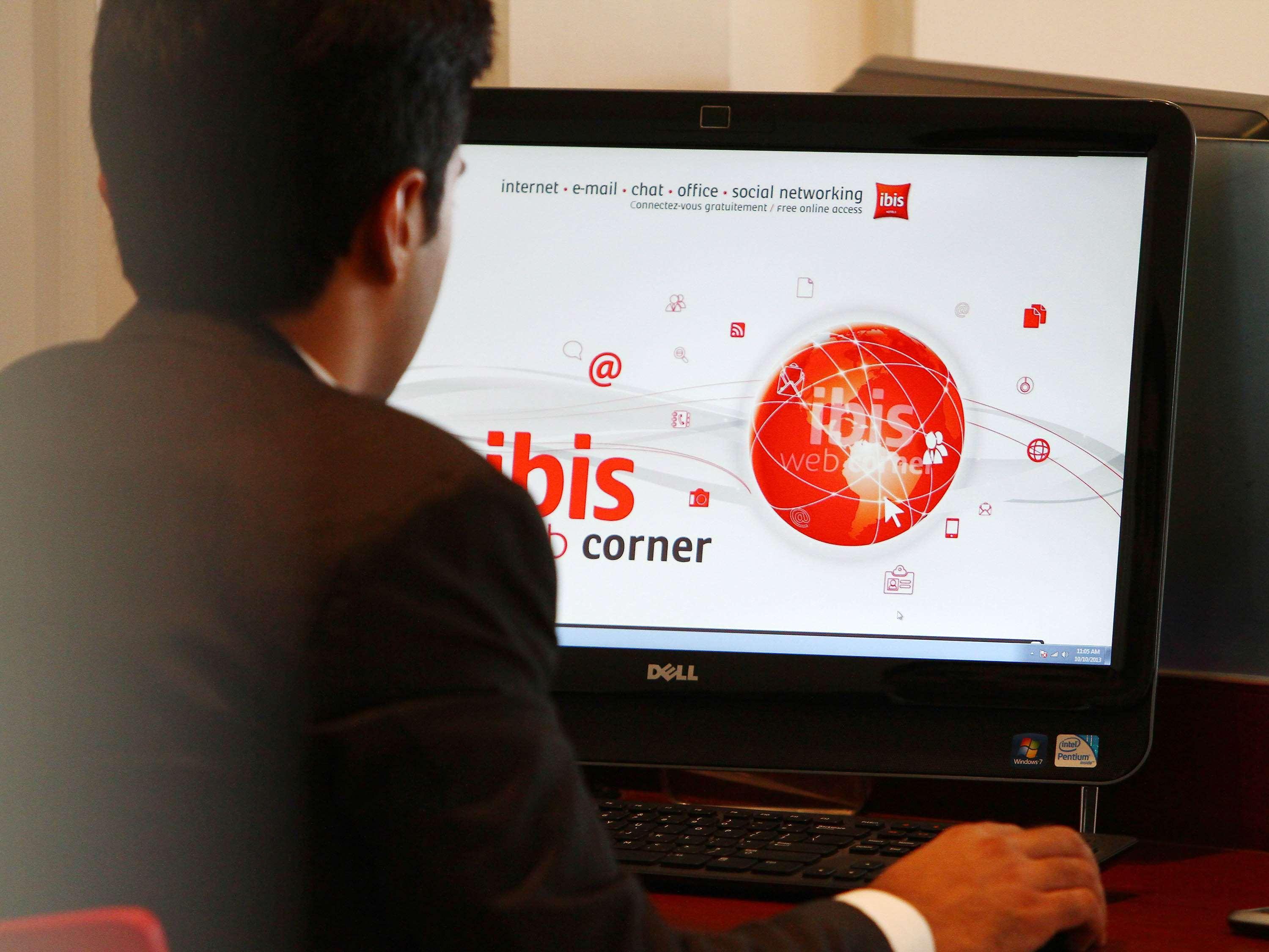 Ibis Kochi City Centre - An Accor Brand Exterior photo