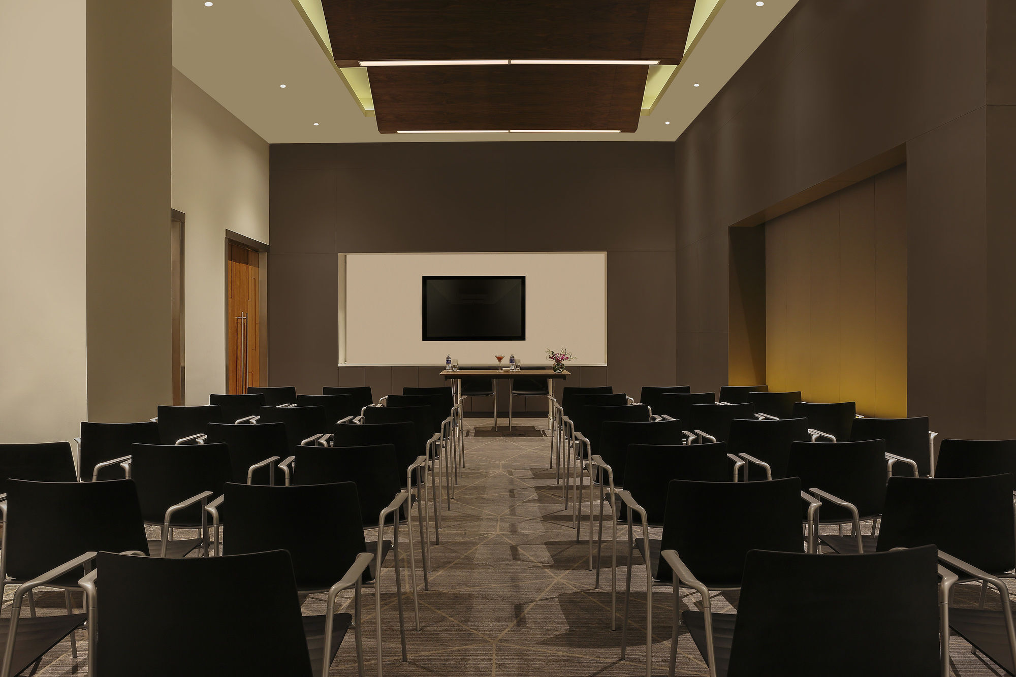 Ibis Kochi City Centre - An Accor Brand Exterior photo